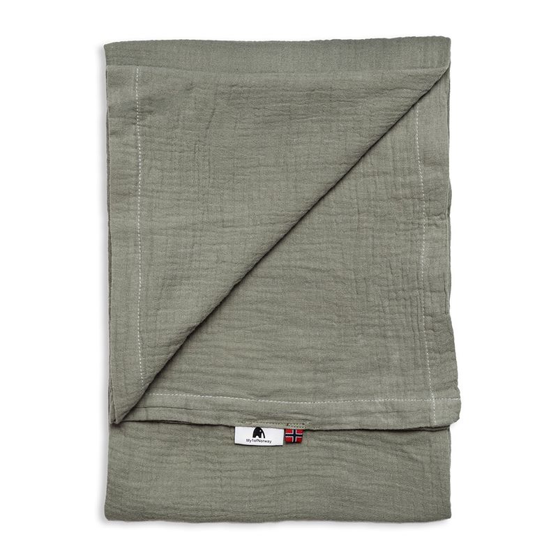 Teppe med navn i myk musselin - VELG FARGE